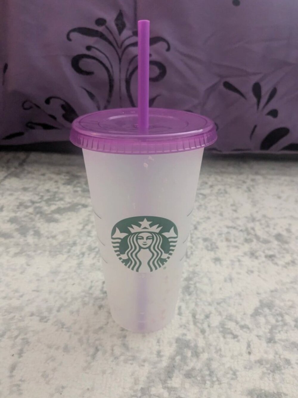 Purple Starbucks Summer 2020 Color Changing Tumbler w/ Lid & Straw